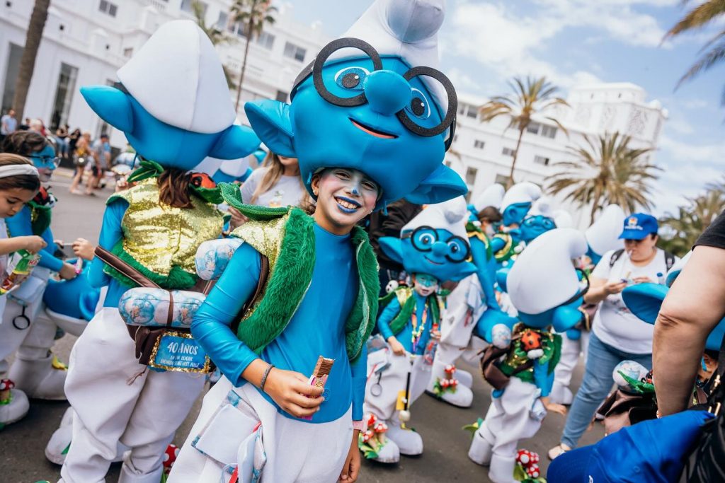 Gran desfile de la Gran Reina en el Carnaval de Maspalomas 2026, Playa del Inglés, Gran Canaria