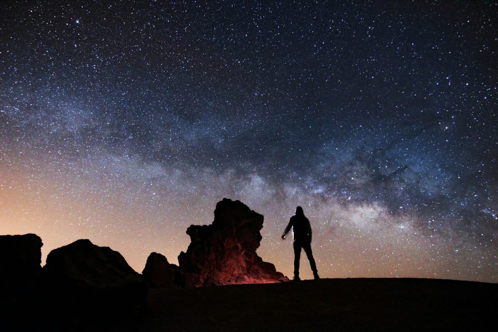 Stargazing in Tenerife's Teide Natural Park offers an unforgettable experience under a sky filled with stars. This stunning location is perfect for astronomy lovers and anyone looking to enjoy breathtaking night views. Discover the beauty of the cosmos while soaking in the peaceful atmosphere of Teide National Park.